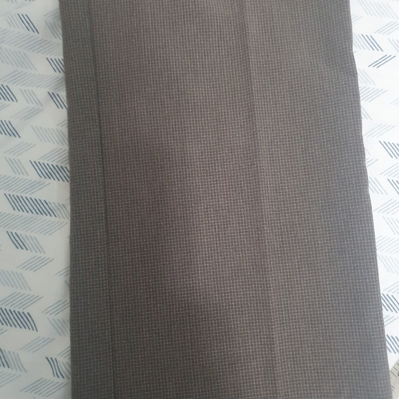 Worthington Pants Size 10P. Colors brown,grey and turquoise - Picture 4 of 7